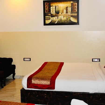 Hotel Airport Inn Near Delhi Airport New Delhi Extérieur photo